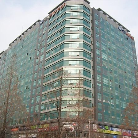 Residence & U โกยาง ภายนอก รูปภาพ