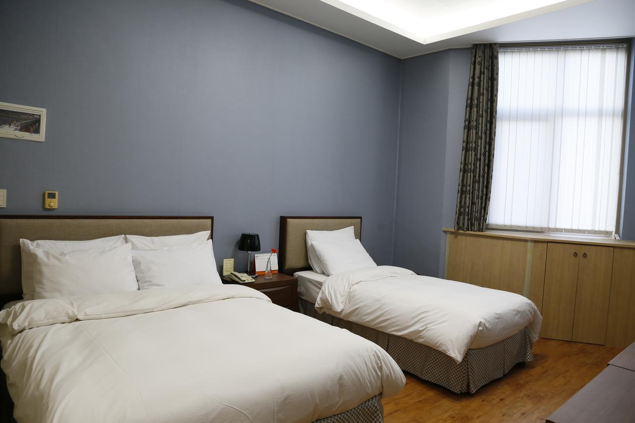 Residence & U โกยาง ภายนอก รูปภาพ