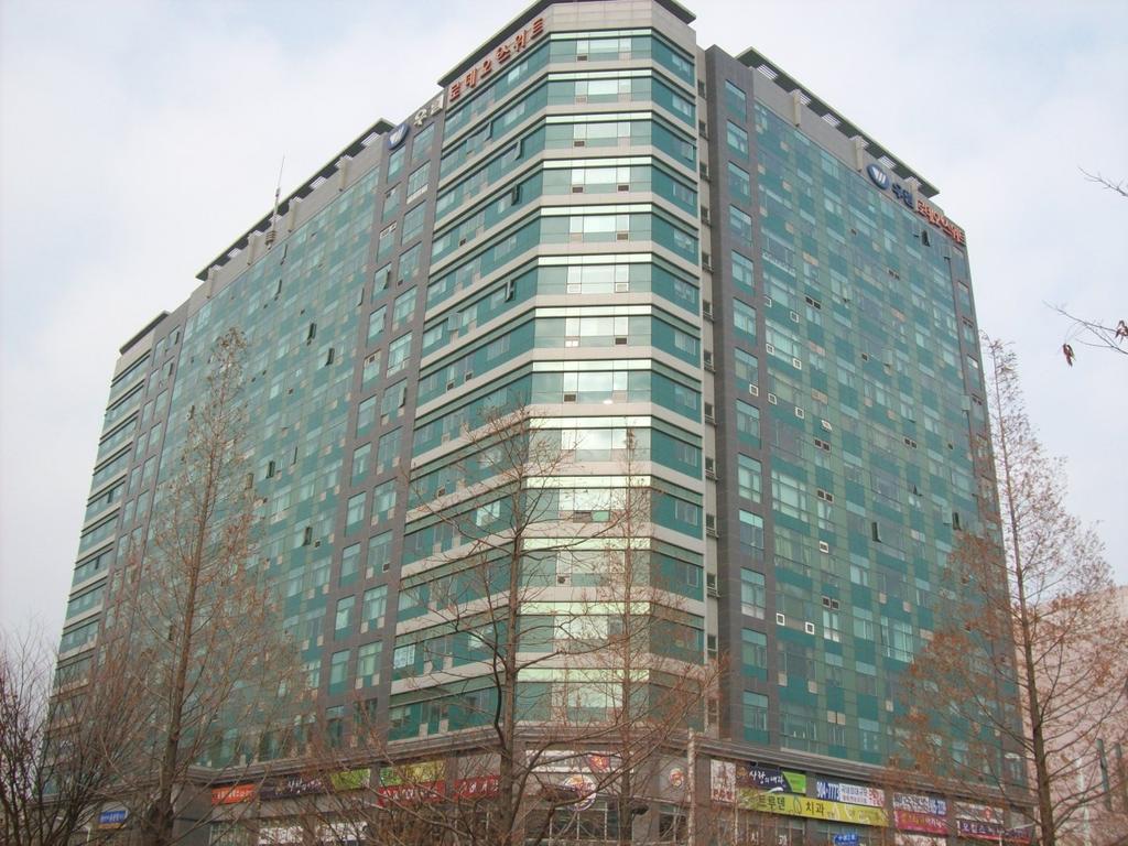 Residence & U โกยาง ภายนอก รูปภาพ